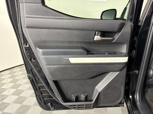 Used 2024 Toyota Tacoma TRD Off-Road image 40