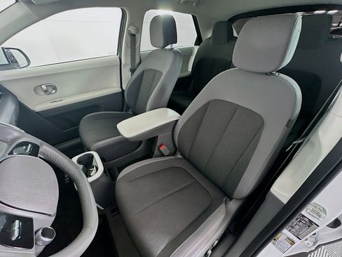 Used 2024 Hyundai Ioniq 5 SEL image 13