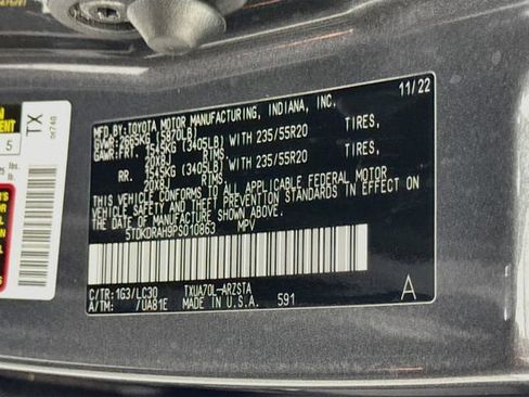 Used 2023 Toyota Highlander XSE FWD image 33