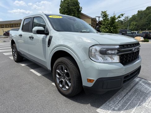 Used 2022 Ford Maverick XLT w/ Equipment Group 300A Standard AWD/4WD image 3