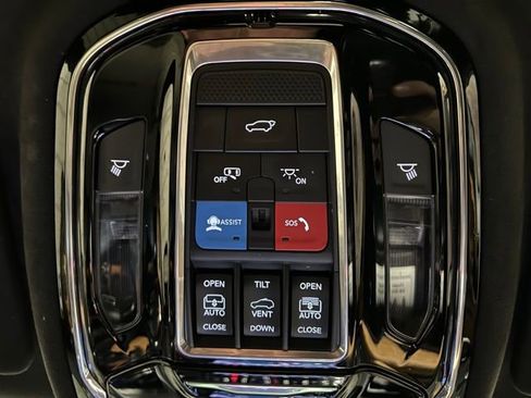 Used 2021 Jeep Grand Cherokee L Summit image 50