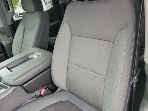 Used 2022 Chevrolet Silverado 1500 Custom w/ Safety Confidence Package RWD image 14