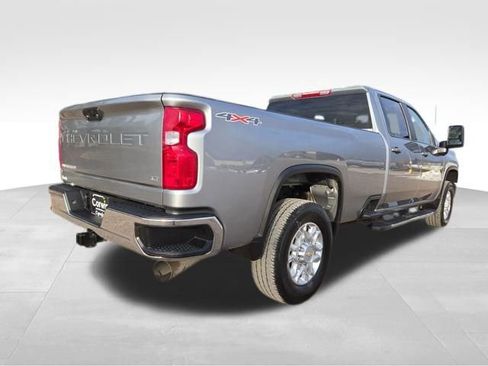 Used 2025 Chevrolet Silverado 3500 LT w/ Convenience Package image 13