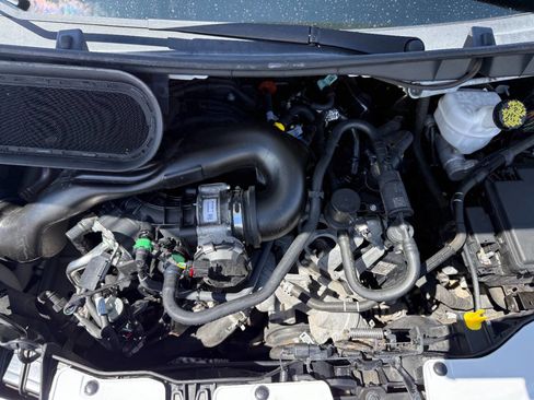 Used 2023 Ford Transit 250 Low Roof AWD image 12