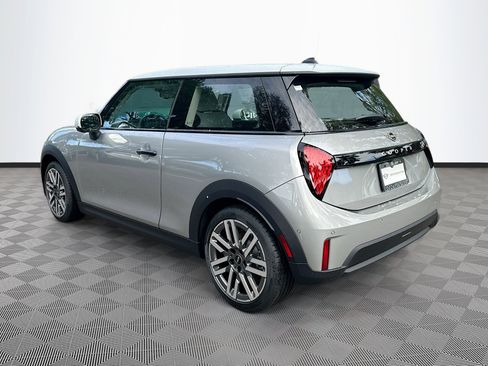 New 2026 MINI Cooper 2-Door Hardtop image 4