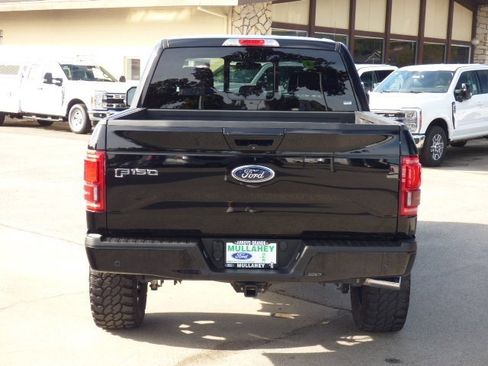 Used 2016 Ford F150 Lariat w/ Equipment Group 502A Luxury image 4