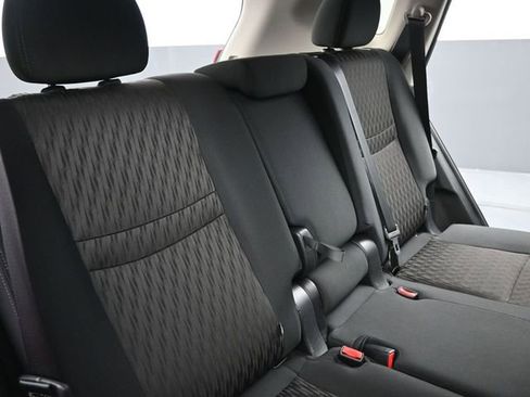 Used 2020 Nissan Rogue S image 20