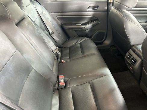 Used 2023 Nissan Altima 2.5 SL FWD image 25