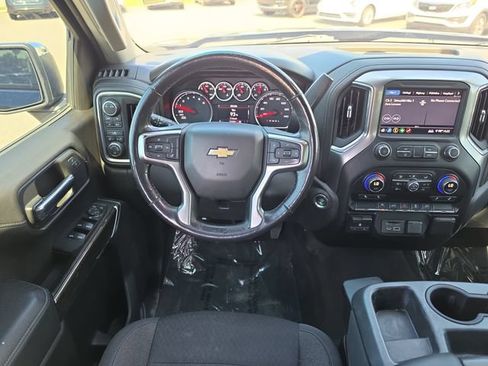 Used 2020 Chevrolet Silverado 1500 LT w/ All-Star Edition AWD/4WD image 9