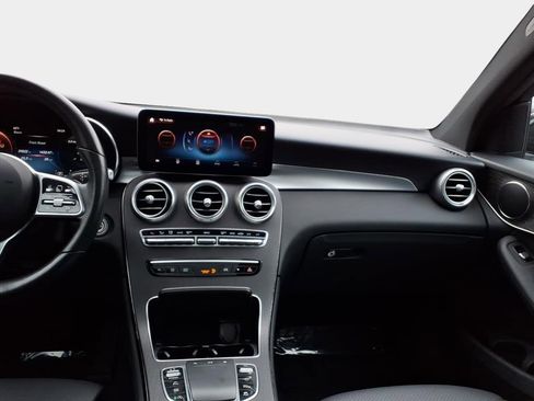 Used 2022 Mercedes-Benz GLC 300 GLC 300 image 16