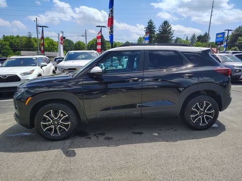 Used 2023 Chevrolet TrailBlazer ACTIV w/ Convenience Package FWD image 8