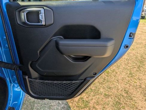 New 2026 Jeep Gladiator Sport image 26