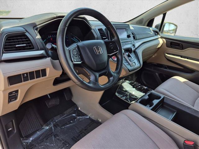 Used 2018 Honda Odyssey LX image 12