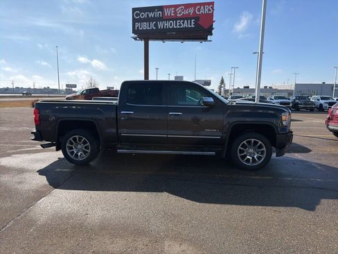 Used 2015 GMC Sierra 1500 Denali w/ Driver Alert Package image 4