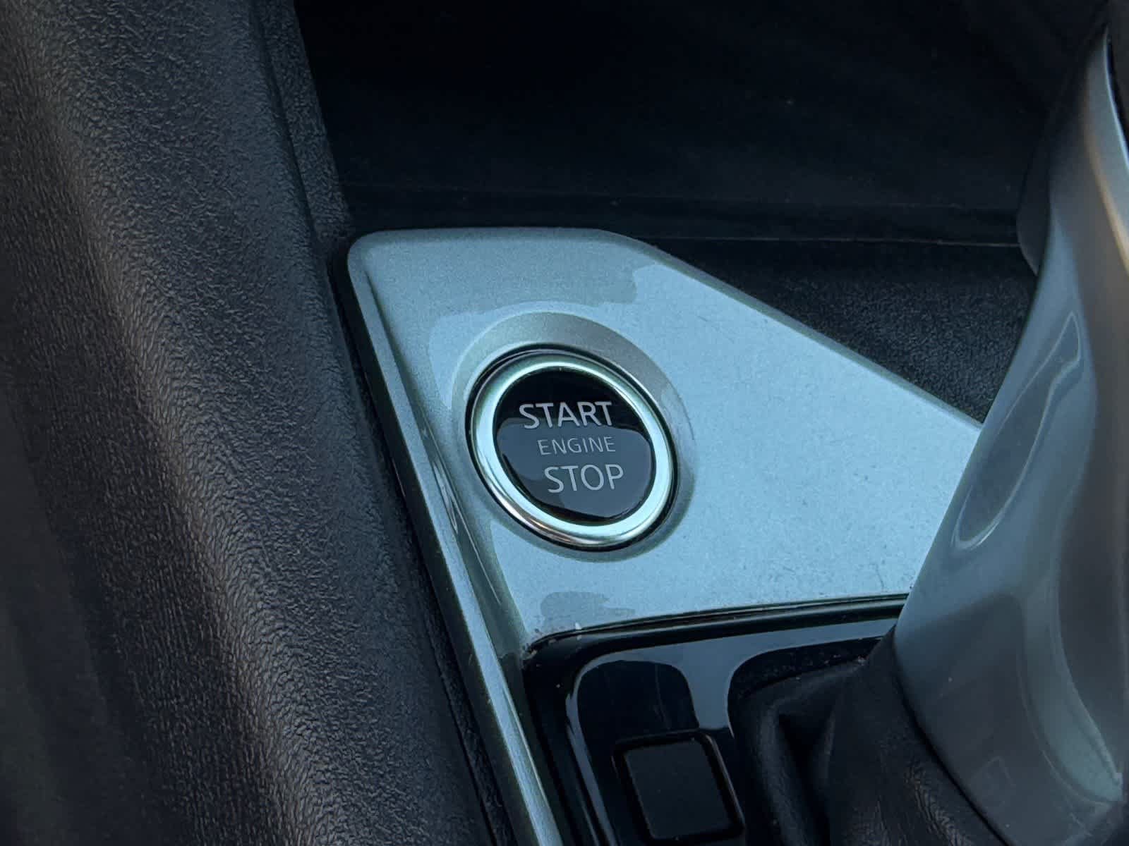 Certified 2025 Nissan Altima 2.5 SV FWD image 23
