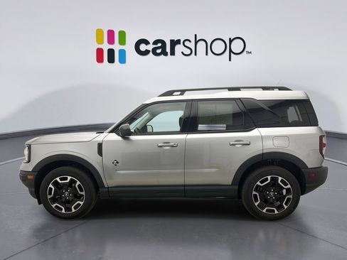 Used 2023 Ford Bronco Sport Outer Banks w/ Tech Package AWD/4WD image 2