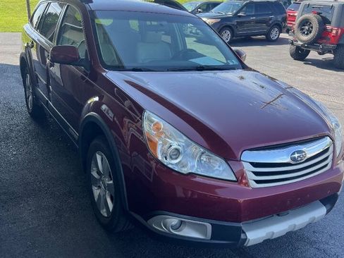 Used 2011 Subaru Outback 3.6R Limited w/ Protection Pkg 1A AWD/4WD image 5