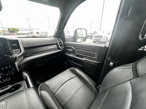 Used 2024 RAM 3500 Laramie w/ Sport Appearance Package AWD/4WD image 16