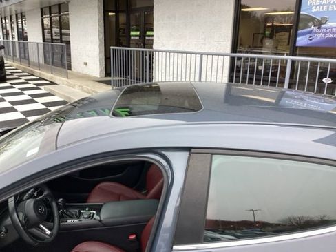 Used 2024 MAZDA MAZDA3 s image 29