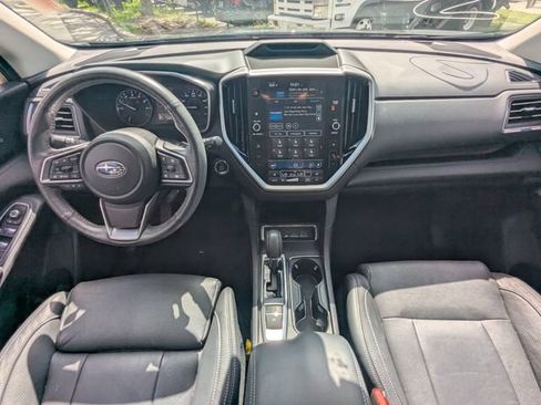 Used 2023 Subaru Ascent Limited AWD/4WD image 17