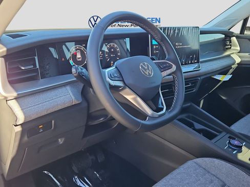 Certified 2026 Volkswagen Tiguan S FWD image 10