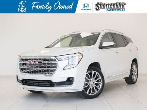 Used 2023 GMC Terrain Denali image 1