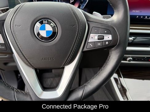 Used 2024 BMW X5 xDrive40i w/ Parking Assistance Package image 11