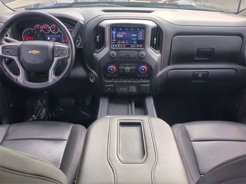 Used 2022 Chevrolet Silverado 2500 LTZ w/ LTZ Convenience Package image 16