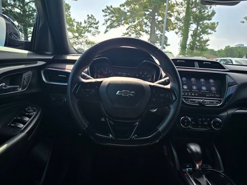 Certified 2021 Chevrolet TrailBlazer RS w/ Convenience Package FWD image 13