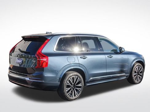 Used 2025 Volvo XC90 T8 Plus image 10