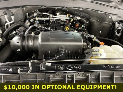 Used 2022 Ford Explorer XLT w/ Equipment Group 202A image 37