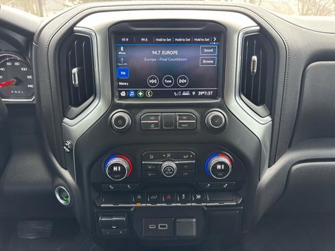 Used 2020 Chevrolet Silverado 1500 LT w/ All-Star Edition image 20