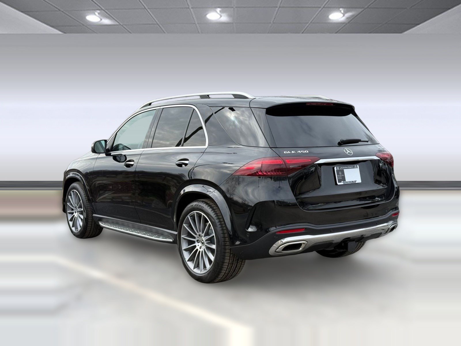 New 2026 Mercedes-Benz GLE 450 4MATIC image 3