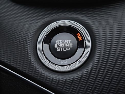 New 2025 Jeep Grand Cherokee Laredo image 25