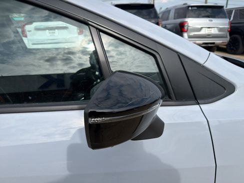 Used 2025 Nissan Versa SR w/ Trunk Package FWD image 15