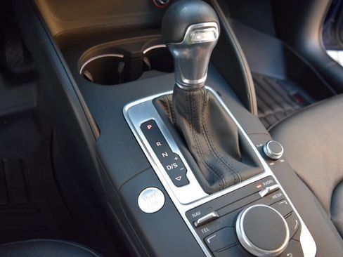 Used 2016 Audi A3 e-tron Premium image 62