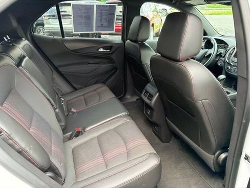 Used 2024 Chevrolet Equinox RS AWD/4WD image 13