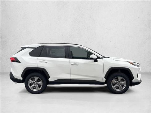 New 2025 Toyota RAV4 XLE image 4