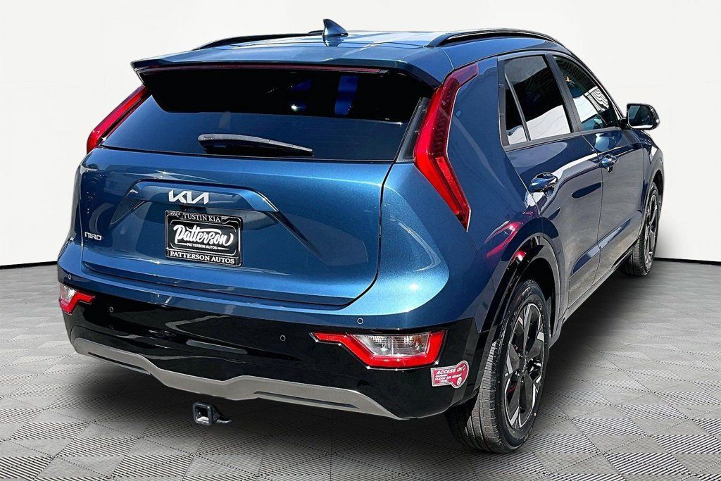 Used 2023 Kia Niro Wind FWD image 3