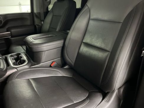 Certified 2021 Chevrolet Silverado 2500 LTZ w/ LTZ Plus Package AWD/4WD image 19
