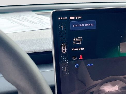 Used 2025 Tesla Model 3 Long Range RWD image 16