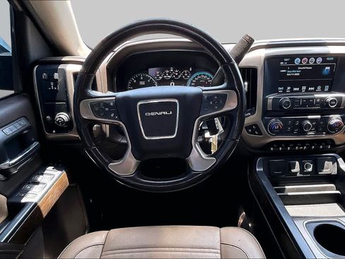 Used 2018 GMC Sierra 1500 Denali RWD image 6