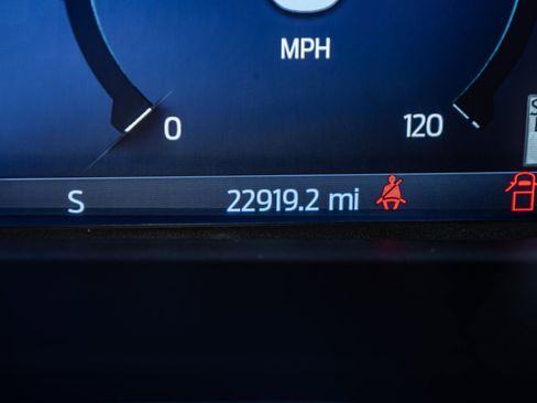 Used 2024 Ford F150 Lariat w/ Bed Utility Package image 23