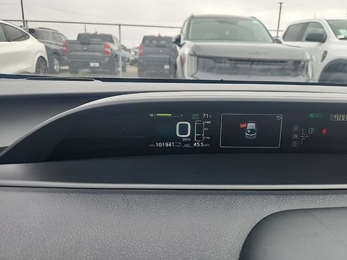 Used 2017 Toyota Prius Prime Advanced FWD image 19
