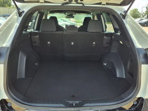 Used 2022 Toyota RAV4 SE AWD/4WD image 12