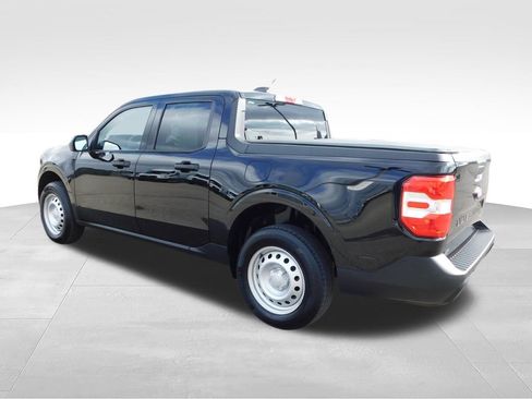Used 2025 Ford Maverick XL w/ Equipment Group 101A AWD/4WD image 7