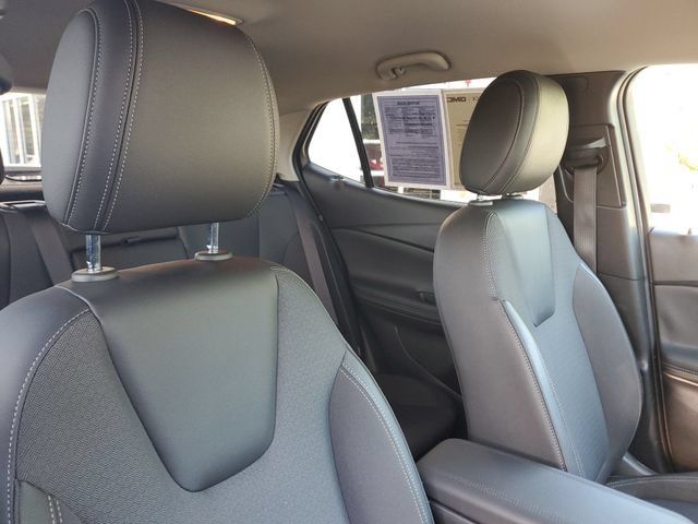 Used 2023 Buick Encore GX Select w/ Sport Touring Package FWD image 23