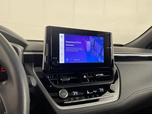 Used 2025 Toyota Corolla Cross AWD Hybrid image 25