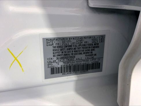 Used 2025 Nissan Sentra SV FWD image 31