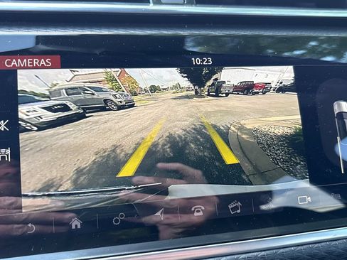 Used 2020 Land Rover Range Rover Velar R-Dynamic S AWD/4WD image 28